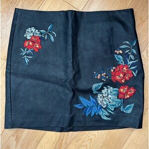 Guess floral leather skirt - never worn